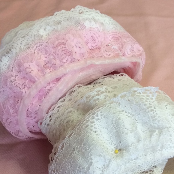 FINAL SALE PRICE Huge Lace Yardage Lot - Nearly 40 Yards - Picture 2 of 7